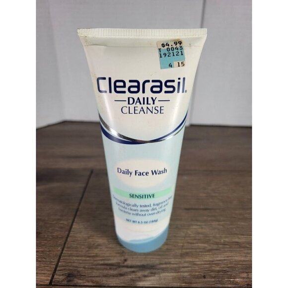 Clearasil Daily Cleanse Daily Face Wash‎ Sensitive 6.5 Oz - Picture 1 of 2